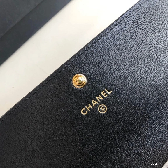 First Bag Ru LONG FLAP CHANEL 19 WALLET 0825